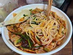-吉庆桂林米粉·柳州螺蛳粉(港汇广场店)