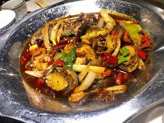 -休记光头香辣蟹干锅店(衣冠庙店)