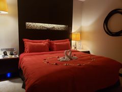 -青岛海尔洲际酒店