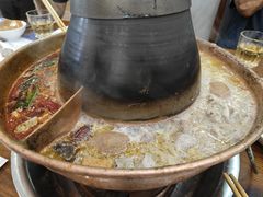 -楼外楼大刀肉传统火锅居(博学路店)