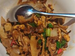 -渝是乎酸菜鱼·川渝小炒(新世界百货望京店)