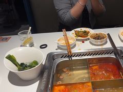 -海底捞火锅(长宁路龙之梦店)