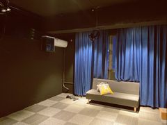 -VR间客漫虚拟现实体验馆(汉街店)