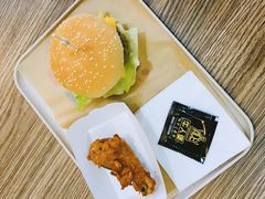 -牛纽塔·牛人堡(群众路店)