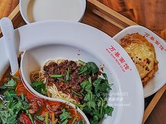 特色杂酱面-万县面馆(高笋塘店)