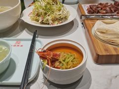 -乔家小院•非遗驴肉•本地小海鲜(滨河路店)