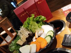 -呷哺呷哺 黄金牧场 (盛世天骄店)