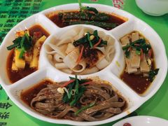 -令氏家外家周秦食府(高新店)