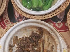 -华记煲仔华·煲仔饭(三元里万科里店)