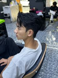 -藤野造型专业烫染接发