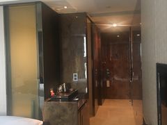 -广州天河希尔顿酒店