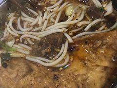 -花溪王记牛肉粉(四季花溪商场店)