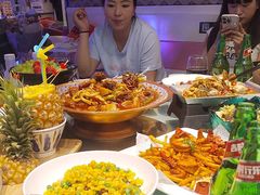 -巴特餐饮6加1音乐餐吧·新疆菜