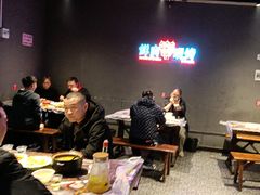 -老街烧烤大排档·地道湖北菜·龙虾馆(汉口火车站店)