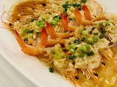 蒜蓉粉丝蒸红虾-醉辉皇上海之巅(上海中心大厦店)