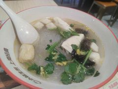 -小杨生煎(浦江欢乐颂店)