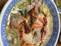 -崇德楼水盆牛羊肉泡馍馆(文艺路店)