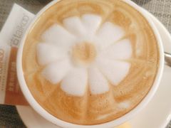 -卡普里披萨·牛扒·下午茶