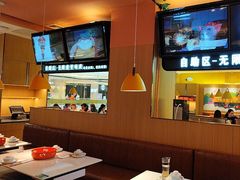 -小鱼小牛·鱼牛干锅·脆鱼火锅(世欧广场店)