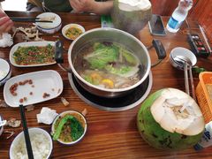 -阿汉名材老鸡汤饭店(金鸡岭店)