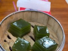 -老何家后安粉·糟粕醋海鲜火锅(三亚湾椰梦长廊店)