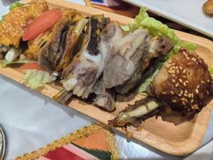 -清真·玛丽亚新疆菜主题餐厅(浙江中路店)