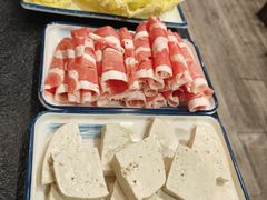 -灶知轩湘西石锅鱼(万佳广场店)