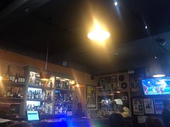 -SISTERS BAR RESTAURANT川意酒馆(嘉善老市H楼店)