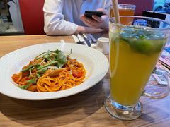 -必胜客(新中纬店)