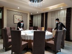 包厢-上和臻品中国菜(花园街店)