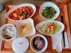 -金鹰国际月子中心(新街口店)