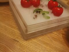 番茄脆菇沙拉-小大董·烤鸭(王府井apm店)