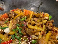 -富正毅三下锅·湘西韵味(天门山索道店)