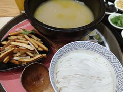-妈妈故事米线(市府恒隆店)