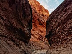 -天山神秘大峡谷