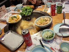 -山河屯铁锅炖·非遗东北菜(南山店)