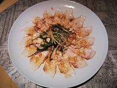 -穹六人间 people 6(岳阳路店)