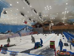 -长沙湘江冰雪世界