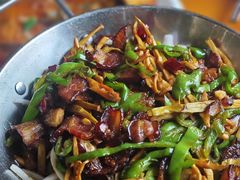 -莲餐厅·湖北菜·潜江小龙虾店(愚园路店)