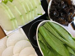 -珍巴奴毛肚牛肉小火锅(四惠店)