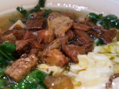 -花溪王记牛肉粉(四季花溪商场店)