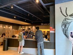 -瑞幸咖啡(新世界中心店)
