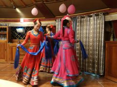 舞蹈-九十九顶毡房(阜石路店)