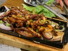 鱿鱼-·缸桶屋·韩式牛肋条自助烤肉(西湖D11店)