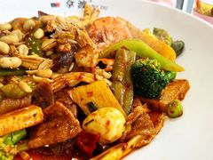 麻辣香锅-拿渡·水煮鱼麻辣香锅(王府井奥莱·香江小镇店)