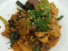 -成都你六姐·牛肉冒菜·麻辣香锅(长泰广场店)