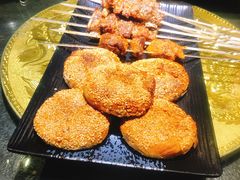 -靠山屯东北农家菜(八龙桥雅苑店)