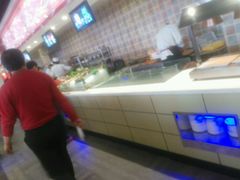 -鑫海汇海鲜烤肉火锅自助(七彩城店)