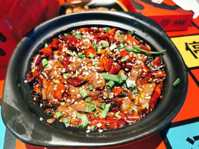 灶门坎卤味烧烤(云上方舟店)-"打卡新开的明星店铺 孙艺洲和陈赫的