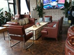 -桉树林A coffee 森林餐厅(三圣乡店)